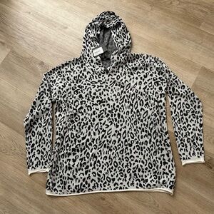 FATE NWT Leopard Print Hooded Sweater Womens size M